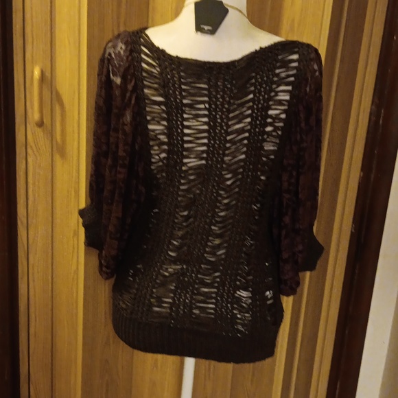 MISS SASA BROWN TOP - Picture 3 of 6